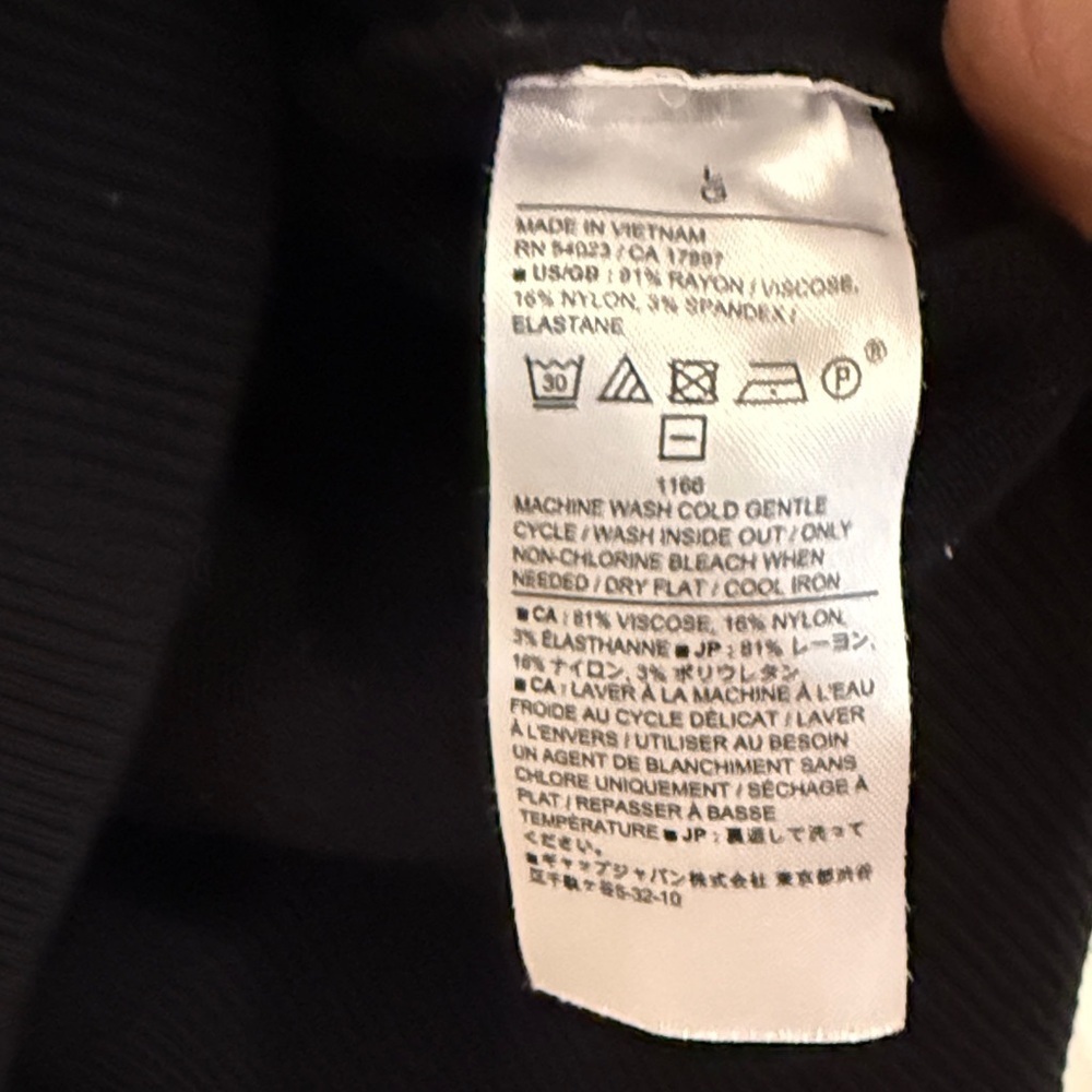 Banana Republic Women's Black Crew Neck Sweater - Picture 3 of 3